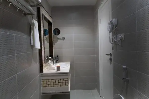 WS Hotel 9